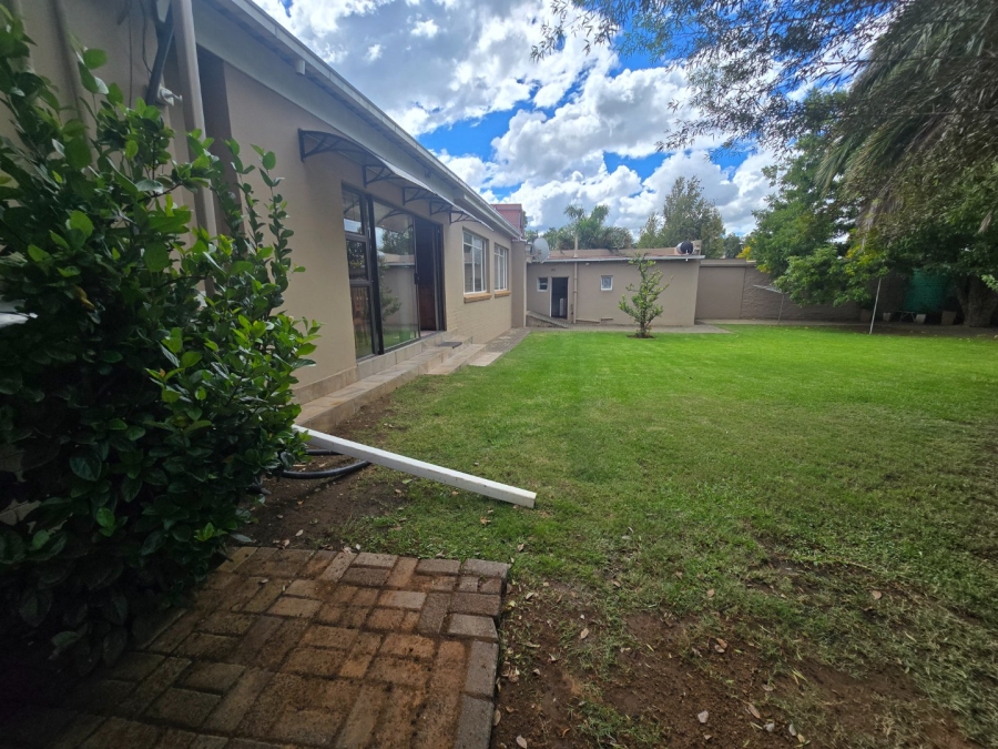 4 Bedroom Property for Sale in Dan Pienaar Free State